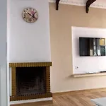 House W Shared Pool, Perfect For Small Families 아파트 푸엔히롤라