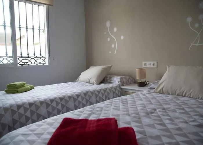 House W Shared Pool, Perfect For Small Families Fuengirola