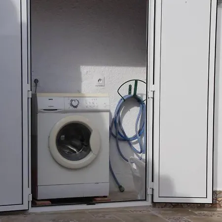 House W Shared Pool, Perfect For Small Families Daire *